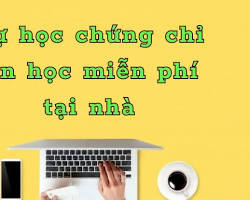 Hình ảnh về Người học đang thi chứng chỉ tin học online tại nhà qua máy tính