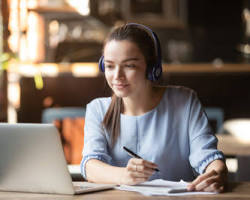 Hình ảnh về Person studying online on a laptop